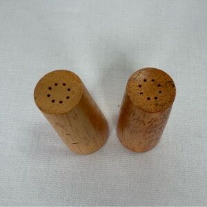 Wooden Salt & Pepper Shakers 4”x1.75” Primitive Cabin Rustic Old World Home